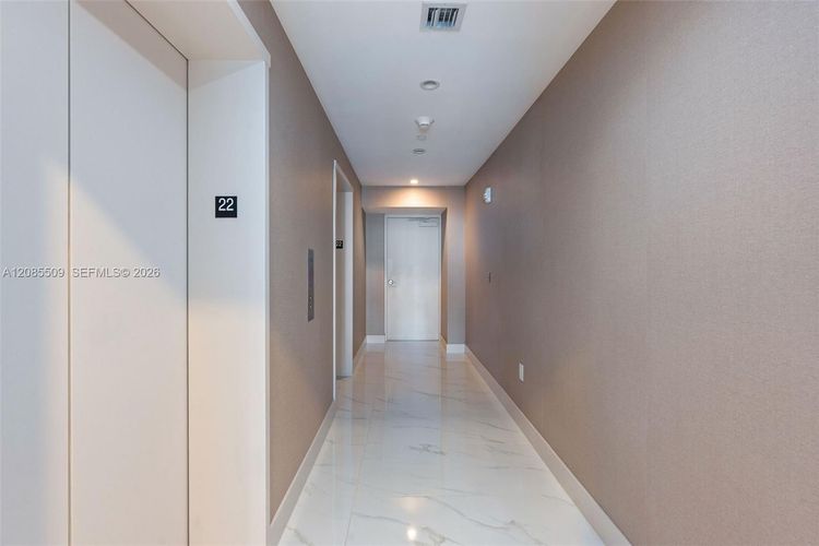 Unit 2206