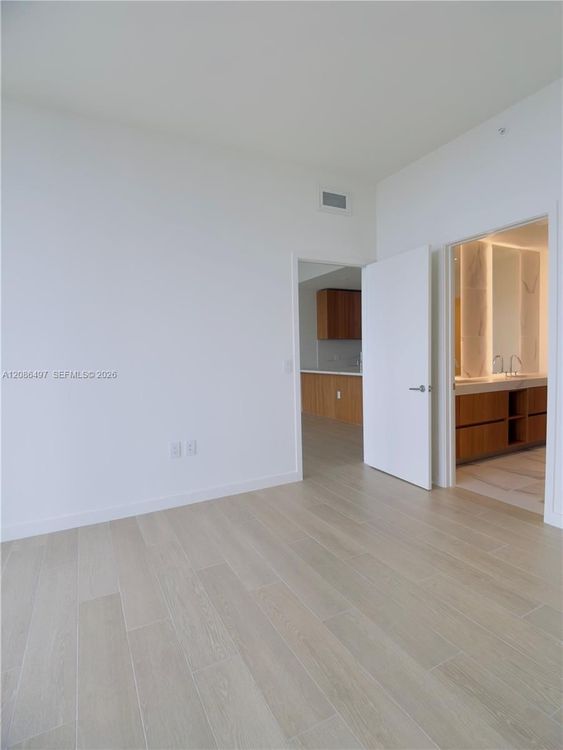 Unit 2105