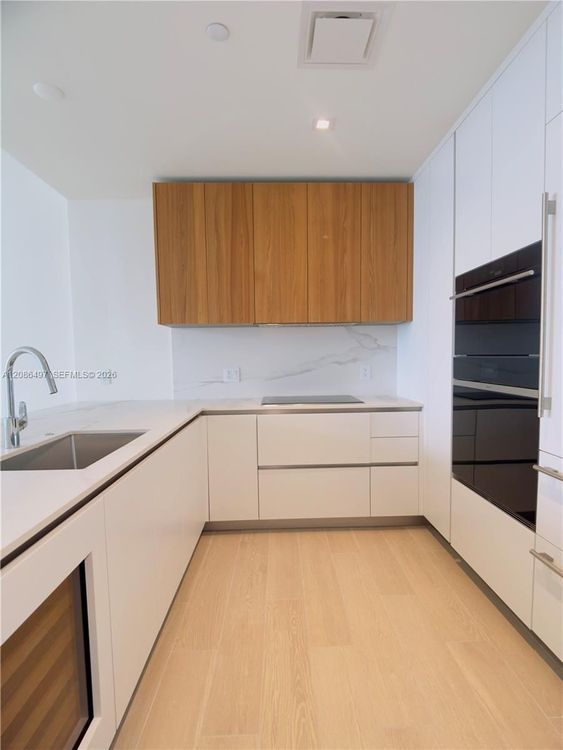 Unit 2105