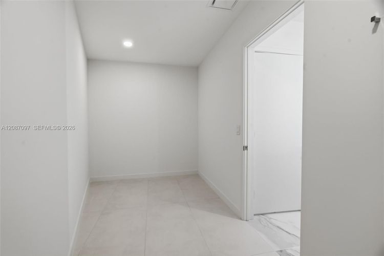 Unit 1801