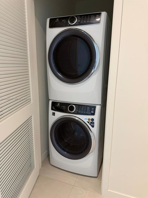 Unit 1405