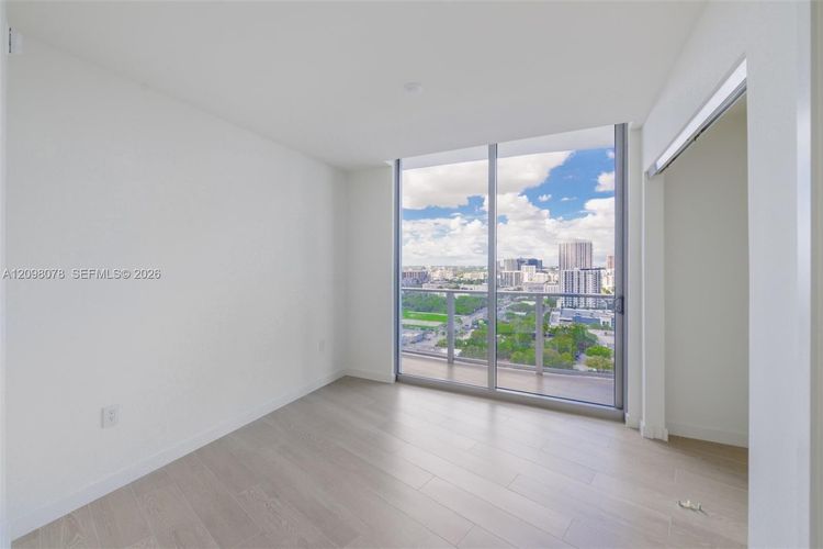 Unit 2207