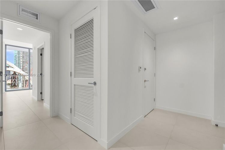 Unit 1901