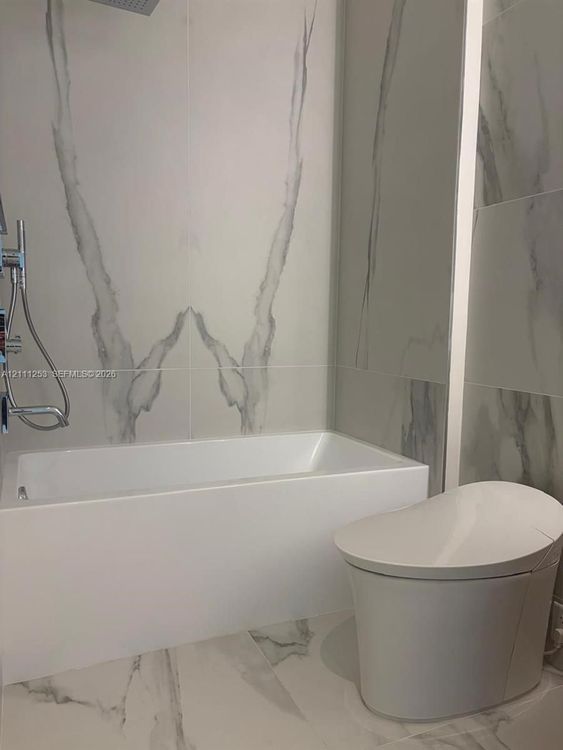 Unit 2707