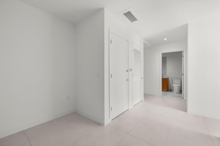 Unit 2904